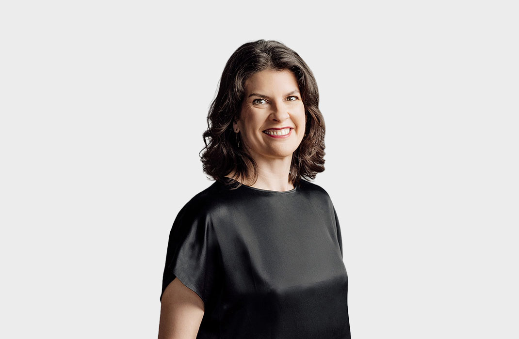  Dr Rachel Smith